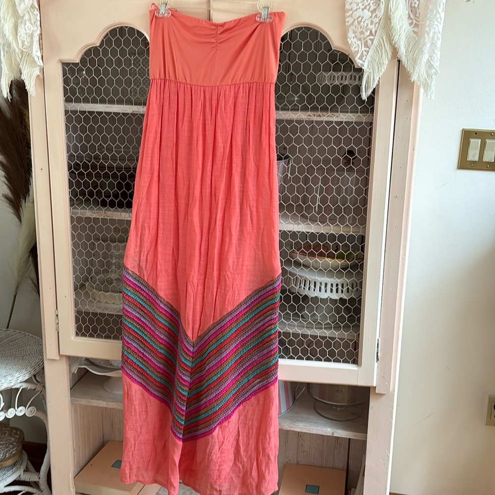 Missy Robertson for Southern Fashion House dress coral with pastel accents M